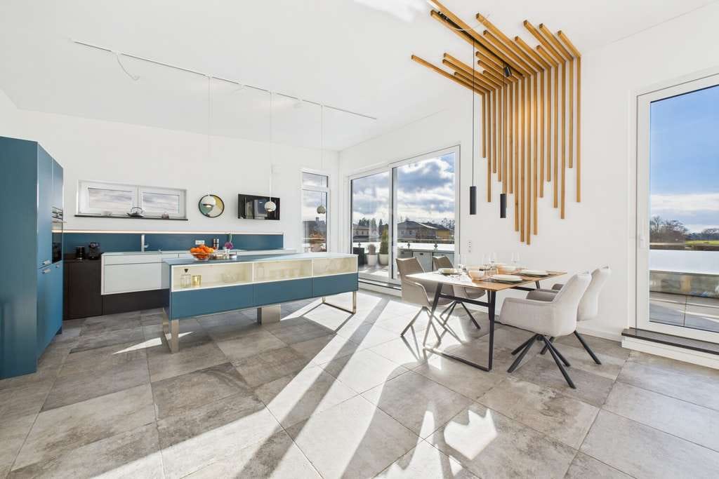 Immobilie in Großaitingen - Repräsentative Penthouse-Wohnung mit exklusiver Ausstattung - Bild 1