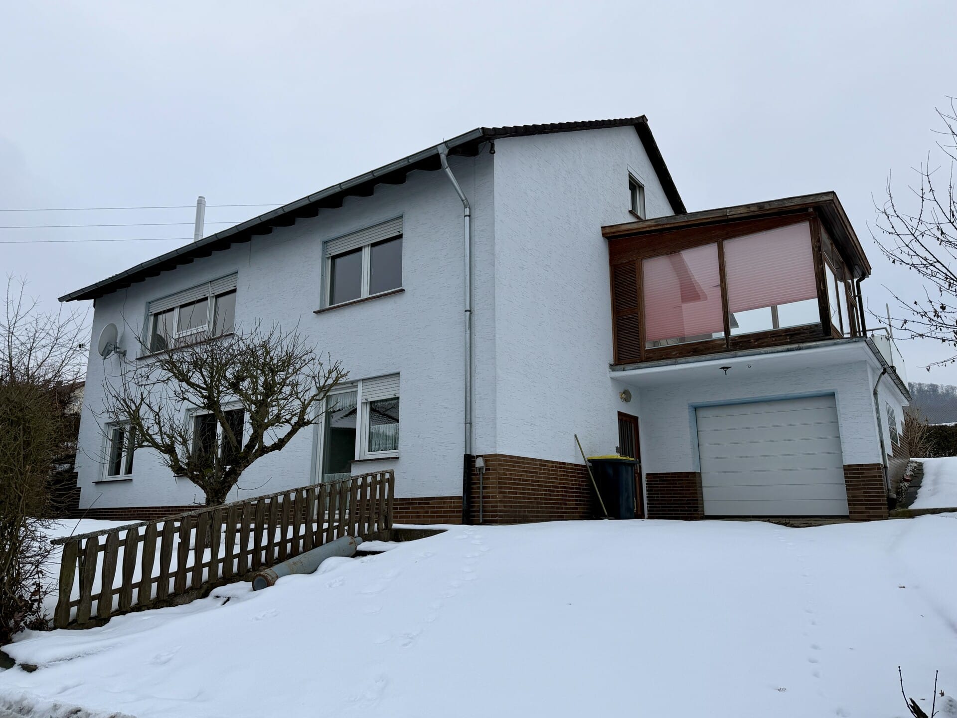 Immobilie in Knüllwald - Viel Platz & Ruhe: Haus mit Einliegerwohnung in Knüllwald|offene Hausbesichtigung 21.02.26 um 10 Uhr - Bild 2
