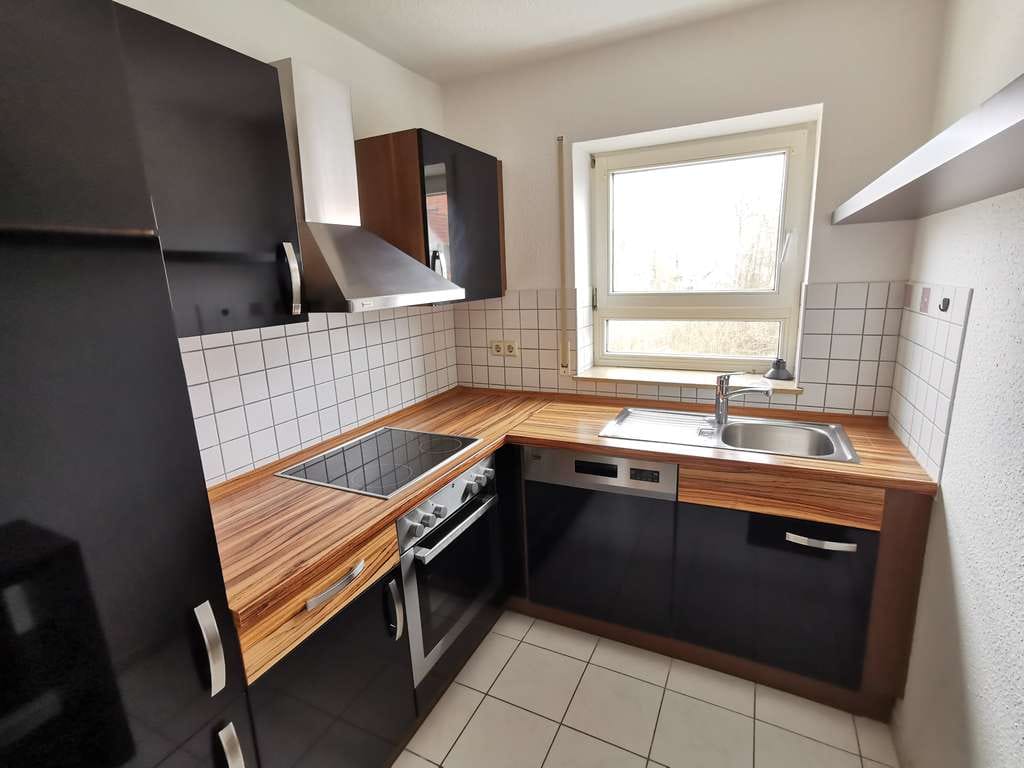 Immobilie in Bad Buchau - Großzügige helle 83m² Maisonettewohnung + sanierte TG + neue Heizung 2024 mit Balkon in Bad Buchau - Bild 4