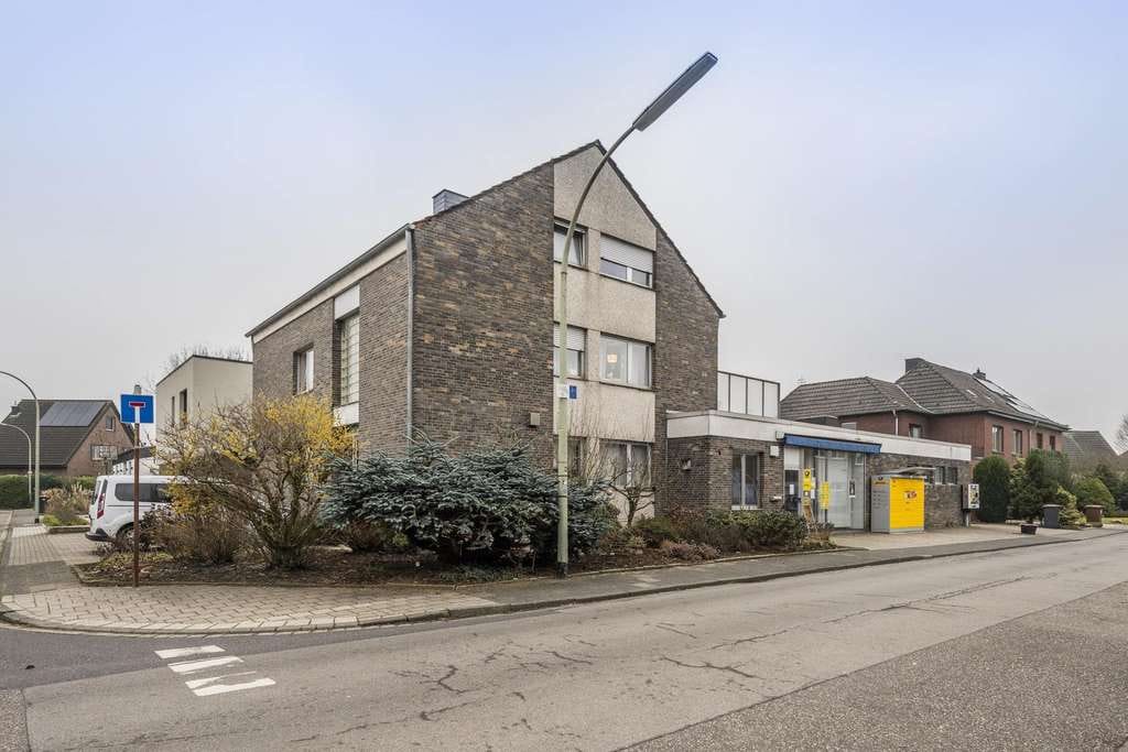 Immobilie in Korschenbroich - Kapitalanlage oder Familienprojekt! Sie haben die Wahl - Bild 0