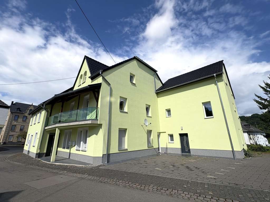 Immobilie in Piesport - Kernsaniertes Wohnhaus mit acht Einheiten - Bild 3