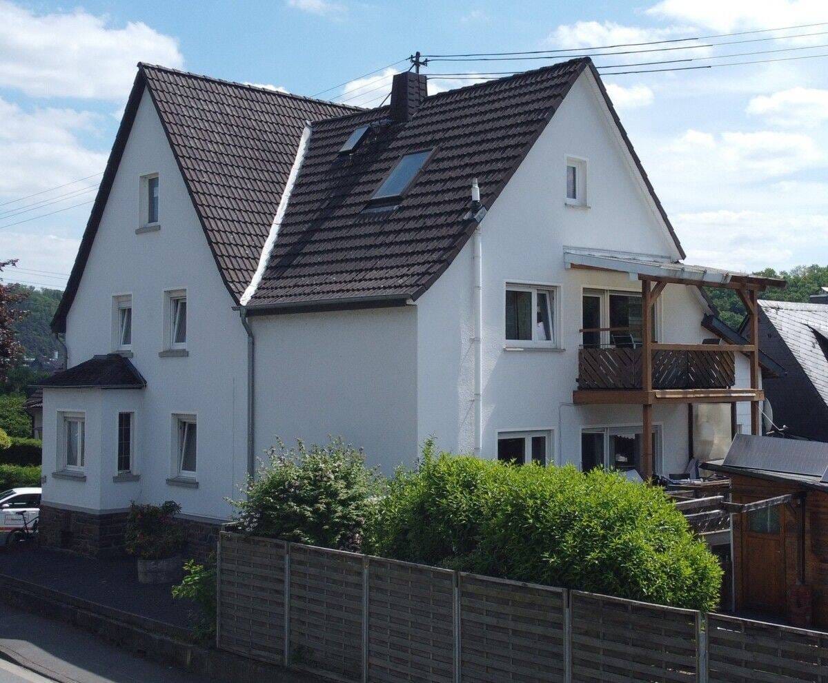 Immobilie in Wallmenroth - Domizil für große Familie, Mehrgenerationen oder Kapitalanlage - Bild 3