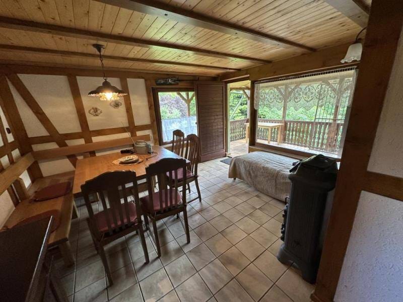 Immobilie in Guxhagen - ***Massiv, naturnah und solide*** Gepflegtes und freistehendes Wochenendhaus mit Carport  in Guxhagen-Ellenberg - Bild 2