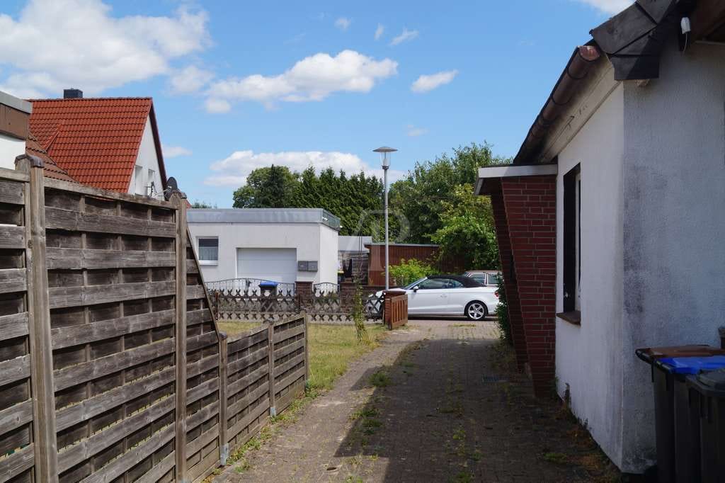 Immobilie in Celle - Haus mit Wegerecht sucht Handwerker die sich verwirklichen möchten. - Bild 4