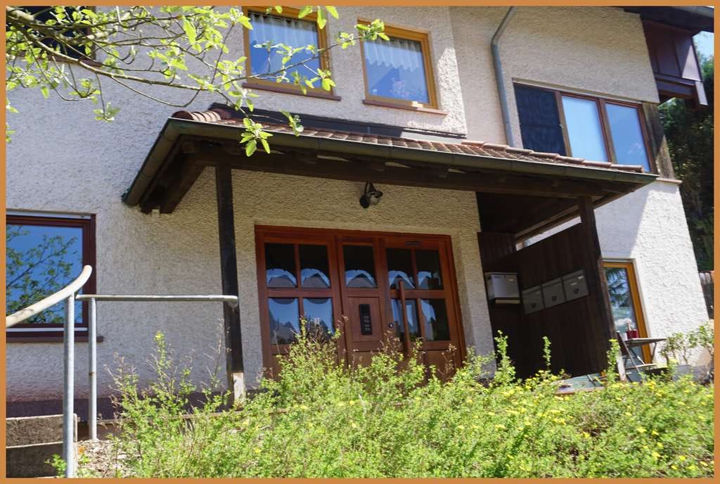 Immobilie in Nordrach - Ankommen und Wohlfühlen – Charmante 2-Zimmer-Wohnung mit Garten in ruhiger Hanglage von Nordrach! - Bild 2