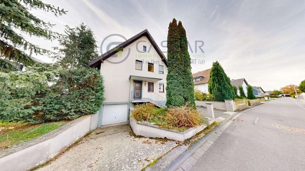 Immobilie in Swisttal - Dieses Zweifamilienhaus in Swisttal bietet Platz für die ganze Familie - Bild 2