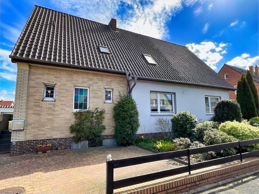 Immobilie in Hilgermissen - Familienfreundliches Zuhause für die ganze Familie - viel Platz zum Wohlfühlen - Bild 2