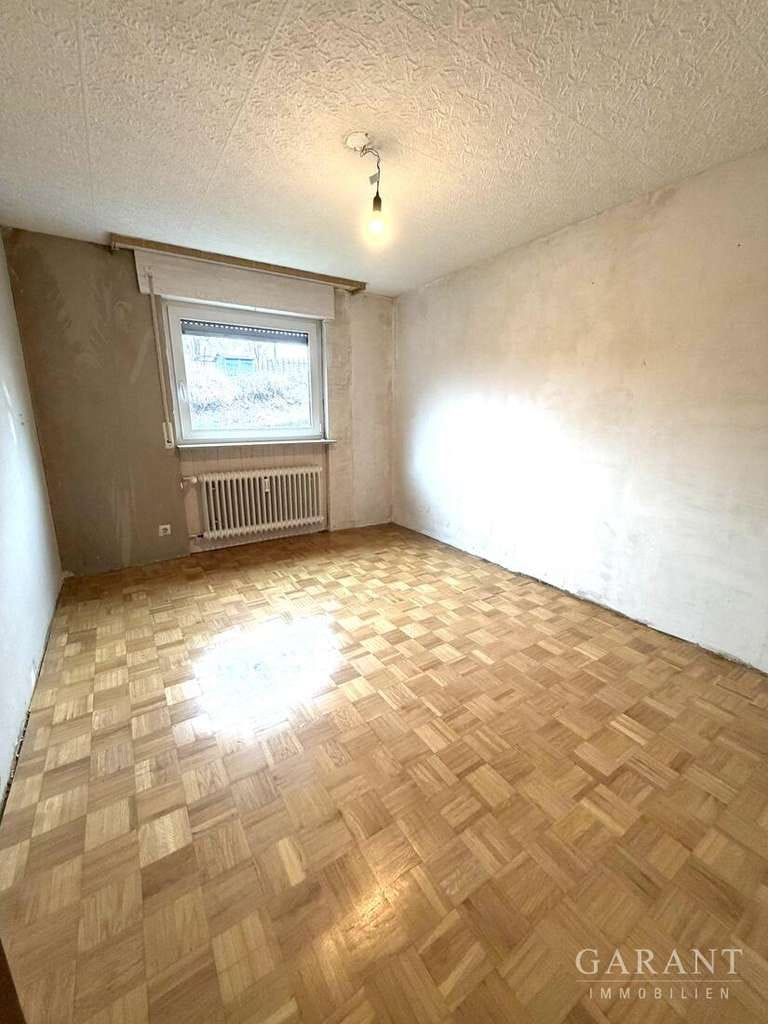 Immobilie in Weinstadt - Attraktive 3 Zimmer-Wohnung mit Balkon, Keller und Pkw-Stellplatz - Nahe Bahnhof Endersbach - Bild 4