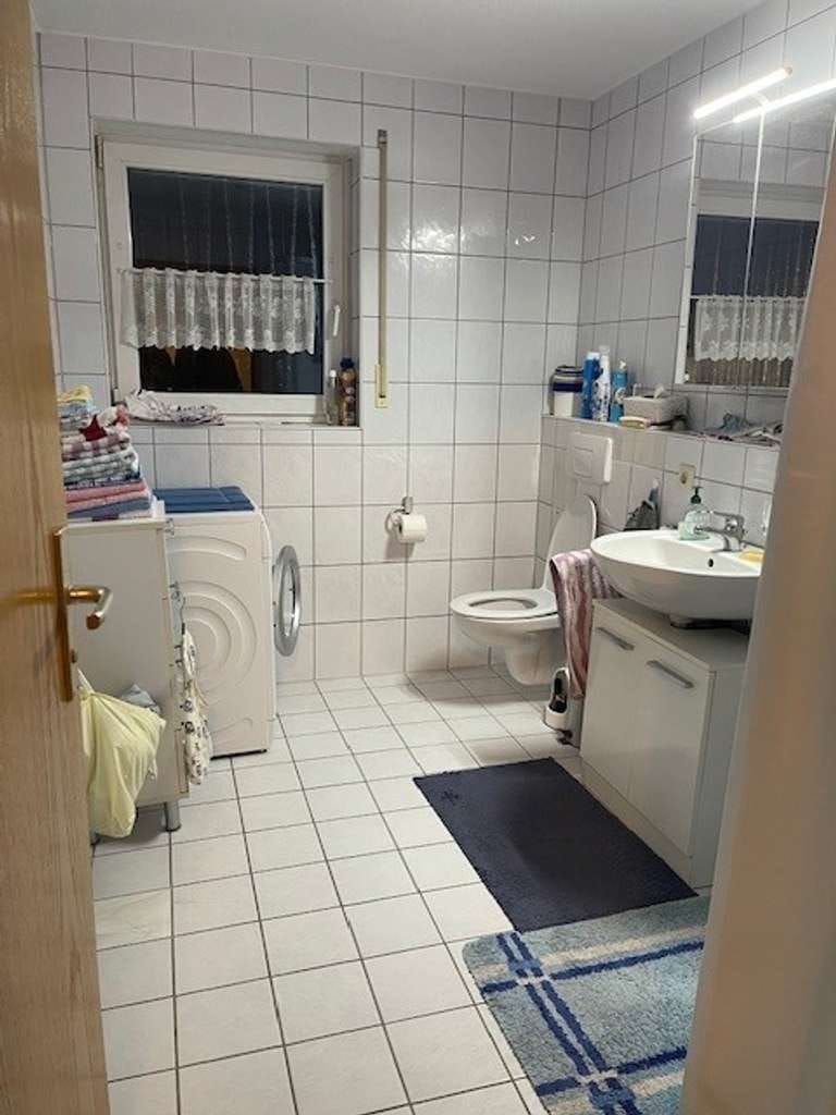 Immobilie in Villingen-Schwenningen - Vermietete große 1-Zimmer-Wohnung in Schwenningen zu verkaufen - Bild 1