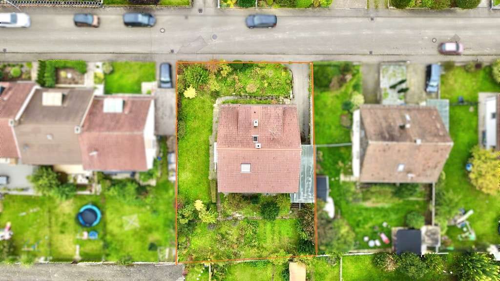 Immobilie in Niederstotzingen - Ihr neues Zuhause: Großzügiges Einfamilienhaus in ruhiger Lage von Niederstotzingen - Bild 2