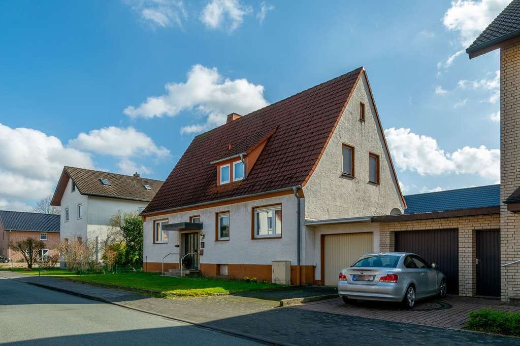 Immobilie in Paderborn - Zweifamilienhaus in ruhiger Lage - Bild 1