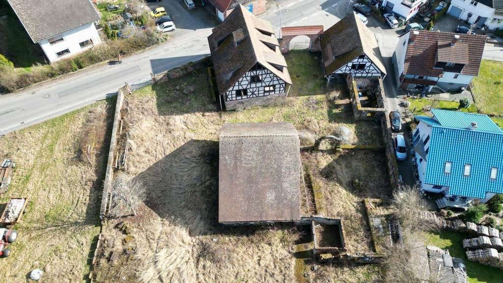 Immobilie in Wald-Michelbach - Großzügiges Fachwerk-Anwesen mit Gästehaus, Innenhof & zusätzlichem Baugrundstück - Bild 4