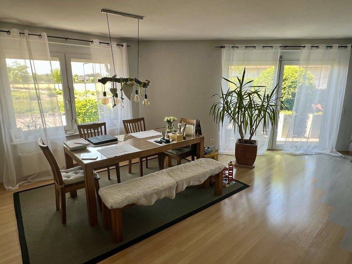 Immobilie in Hügelsheim - Gepflegtes Einfamilienhaus mit Einliegerwohnung und Doppelgarage in ruhiger Lage von Hügelsheim! - Bild 4