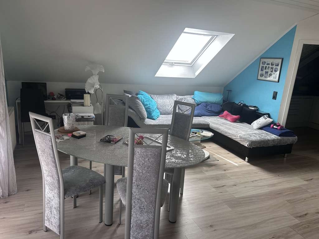 Immobilie in Leidersbach - Vielseitiges Mehrfamilienhaus: Großzügiges Wohnen in Leidersbach - Bild 4