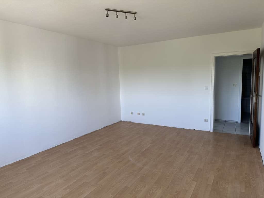 Immobilie in Kamen - Vollständig renovierte 3-Zimmer-Wohnung mit Balkon & Fernblick  in Kamen - Bild 4