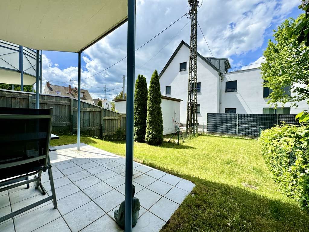 Immobilie in Stadtbergen - EIGENNUTZUNG ODER KAPITALANLAGE! HELLES APPARTEMENT MIT GROßEM GARTEN IM BELIEBTEN STADTBERGEN - Bild 1