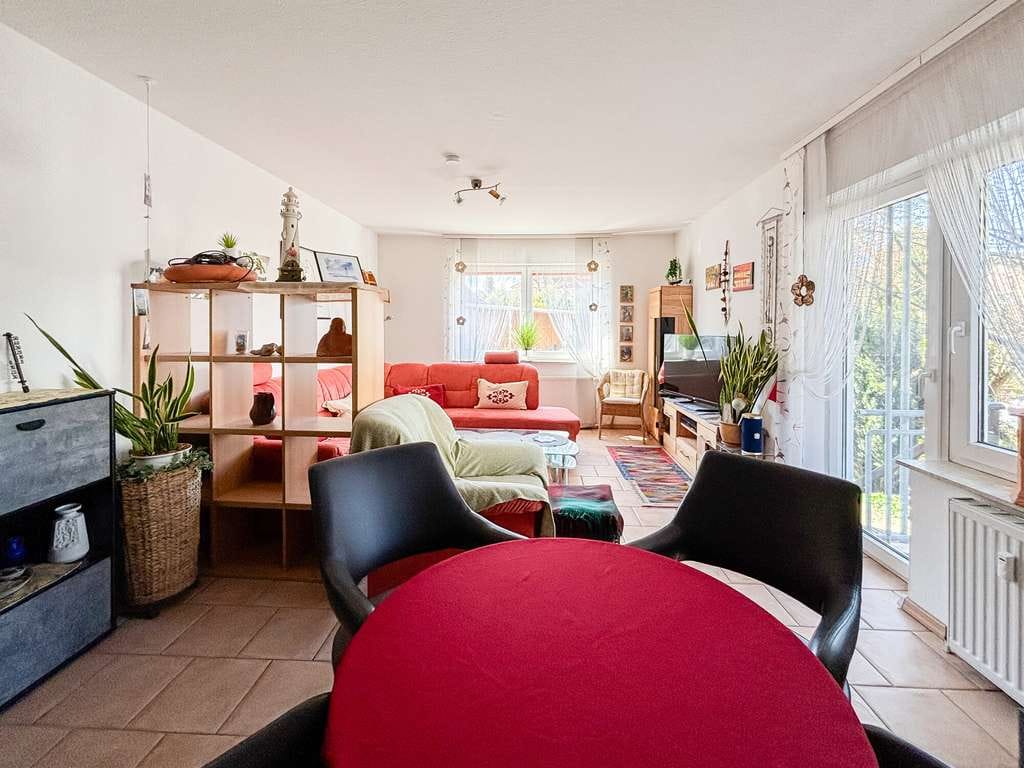 Immobilie in Groß-Umstadt - Komfortable Erdgeschosswohnung mit Balkon und Stellplatz in Groß-Umstadt/Wiebelsbach - Bild 1