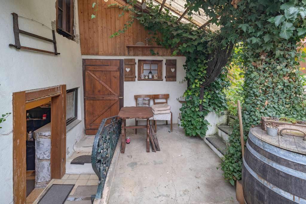 Immobilie in Hayingen - Gemütliches Bauernhaus mit einer Scheune - Bild 4