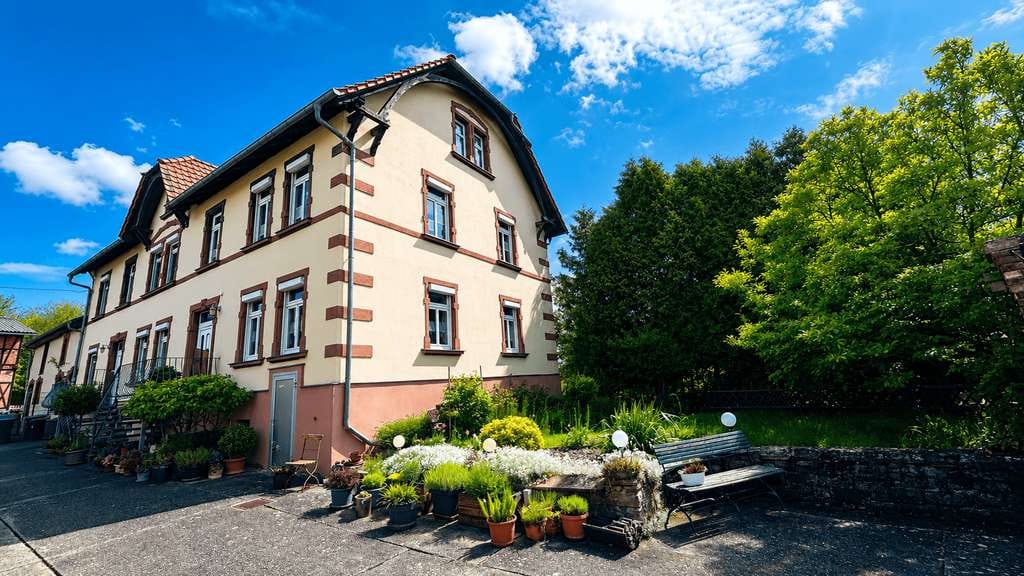 Immobilie in Allstedt - Ein Haus. Zwei Zuhause. Unzählige Möglichkeiten. - Bild 0