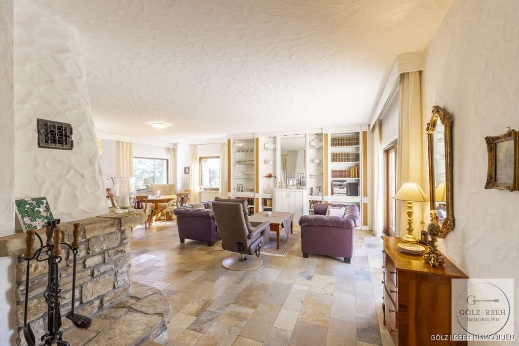 Immobilie in Aichelberg - Traumhaftes Einfamilienhaus mit Weitblick, Doppelgarage & großzügigem Büro - Bild 2
