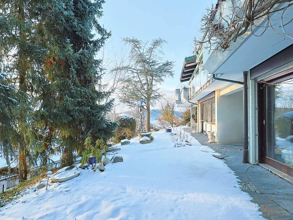 Immobilie in Aidlingen - Architektur, Raum und Aussicht – Ein Haus mit Seltenheitswert - Bild 1