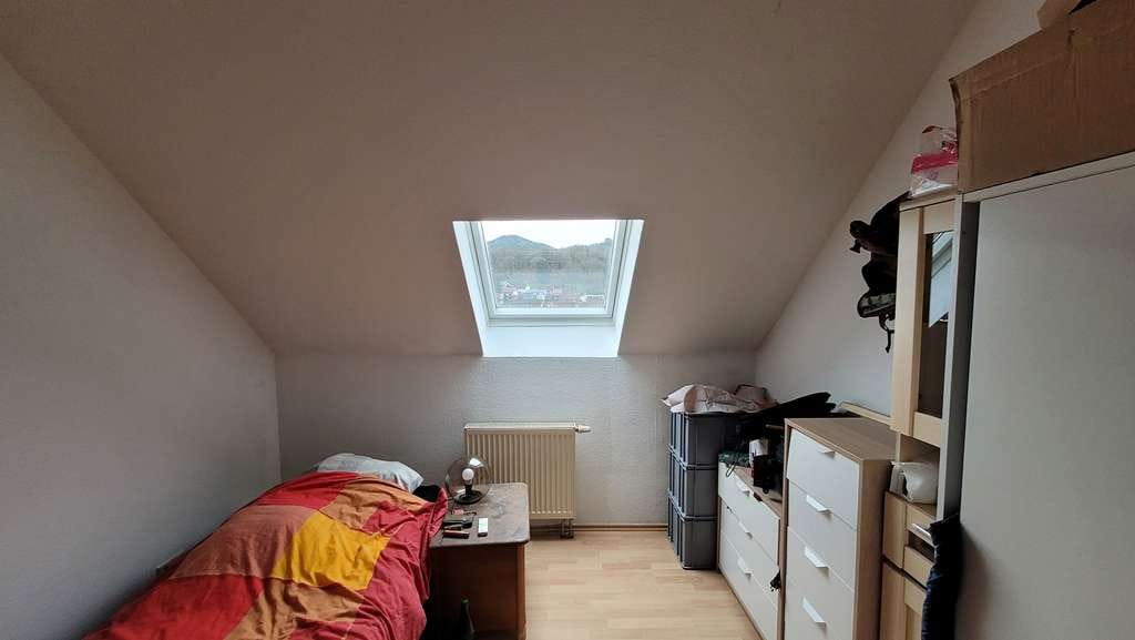 Immobilie in Annweiler am Trifels - 2ZKB-Wohnung mit Ausblick - Bild 2