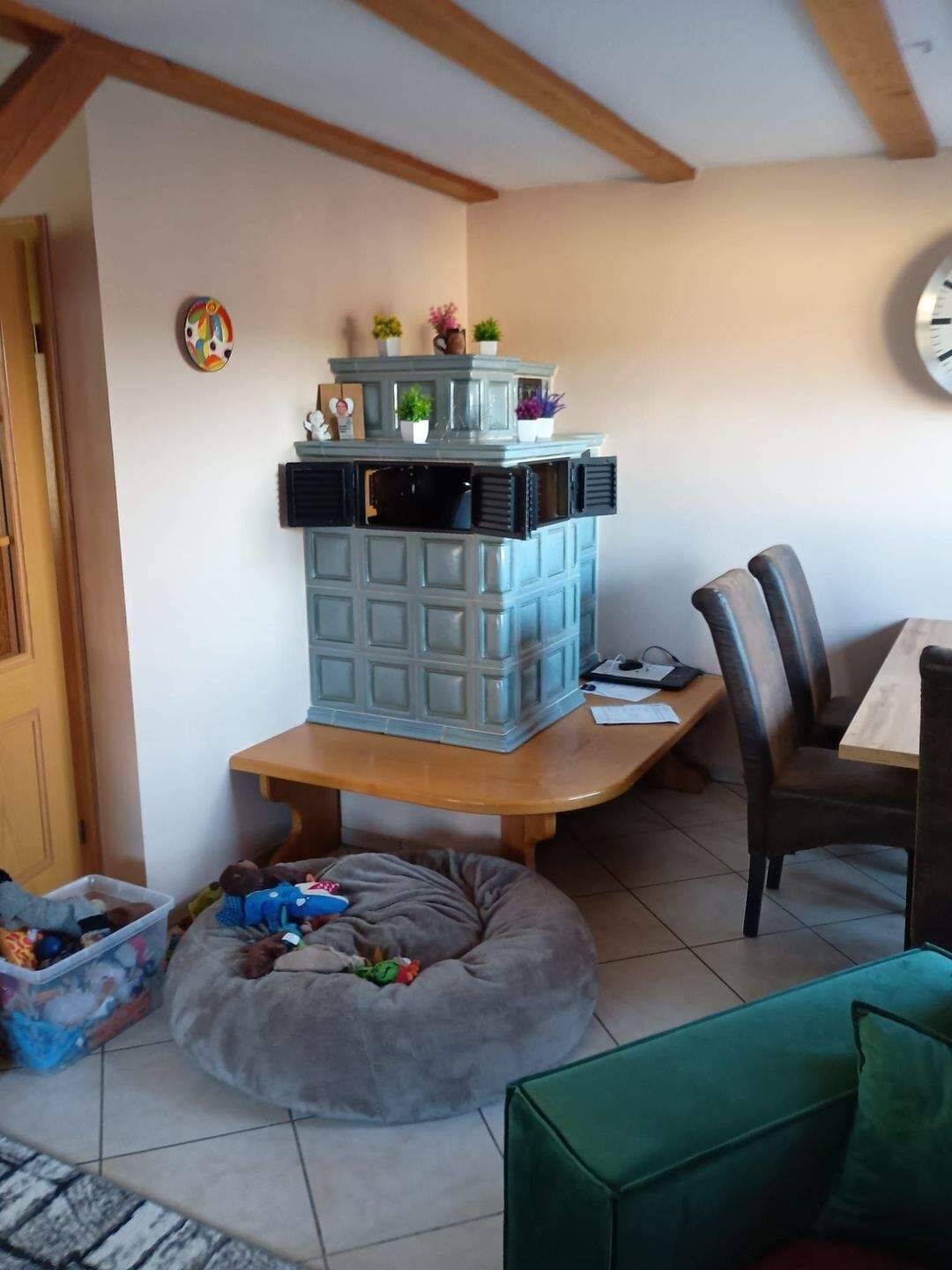 Immobilie in Burgthann - Ein geräumiges Haus, 2 Garagen, kleiner Vorgarten + Ausbaupotential im Dach zum Preis einer Wohnung - Bild 4
