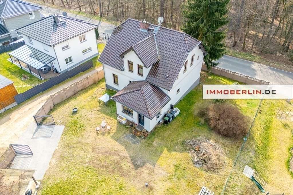 Immobilie in Wendisch Rietz - IMMOBERLIN.DE - Wunderbares Haus mit großem Sonnengarten in fabelhafter Lage beim Scharmützelsee - Bild 0