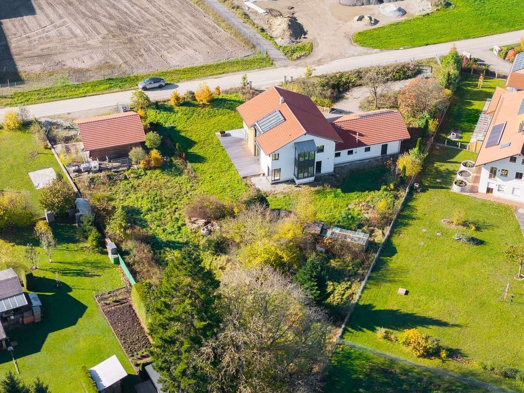 Immobilie in Walpertskirchen - Architektur, Design & Weitblick – Ihr neues Zuhause mit bester Anbindung - Bild 2