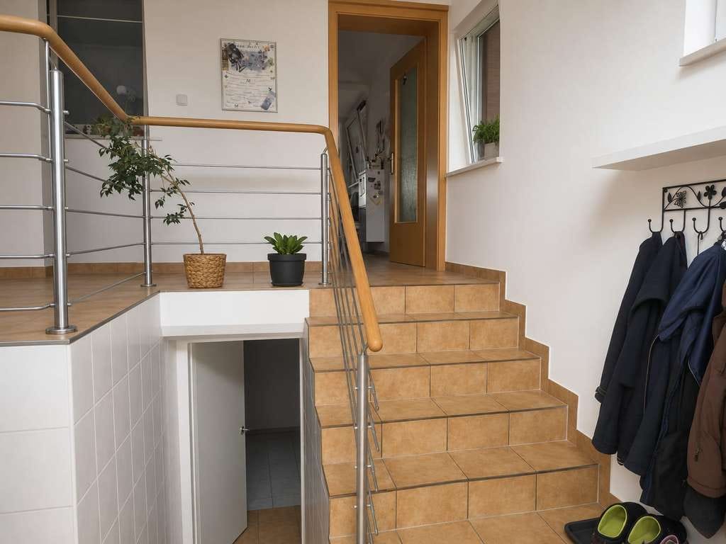Immobilie in Rödersheim-Gronau - 6,5 Zimmer im eigenen Haus - bezahlbar und einzugsfertig - Bild 2