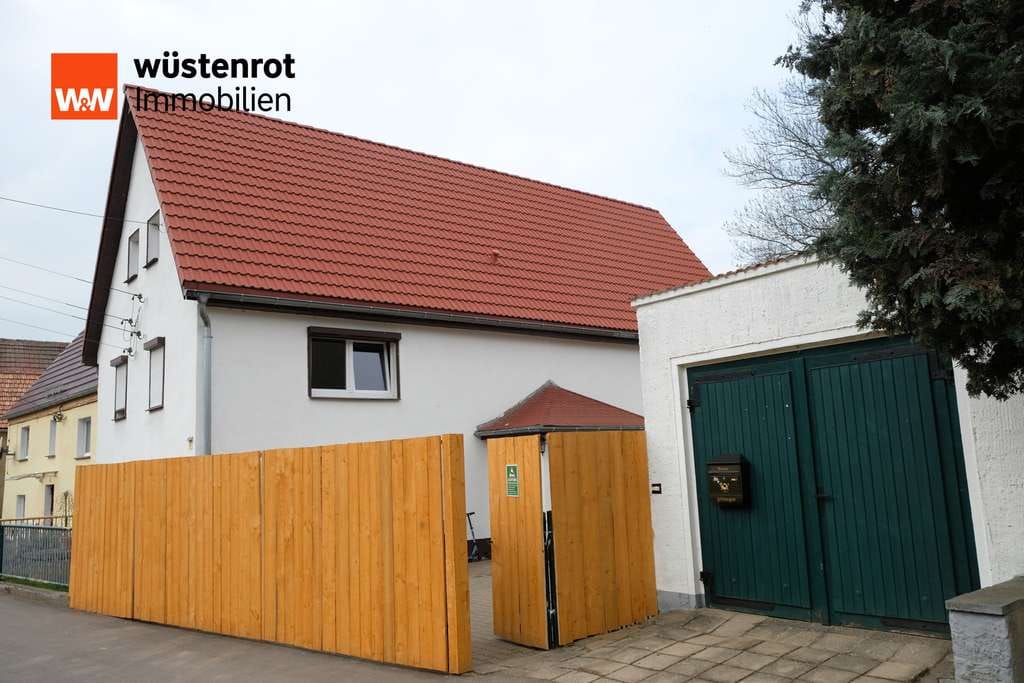 Immobilie in Ostrau - Großzügiges Einfamilienhaus mit Nebengebäuden und Photovoltaikanlage in Obersteina - Bild 0
