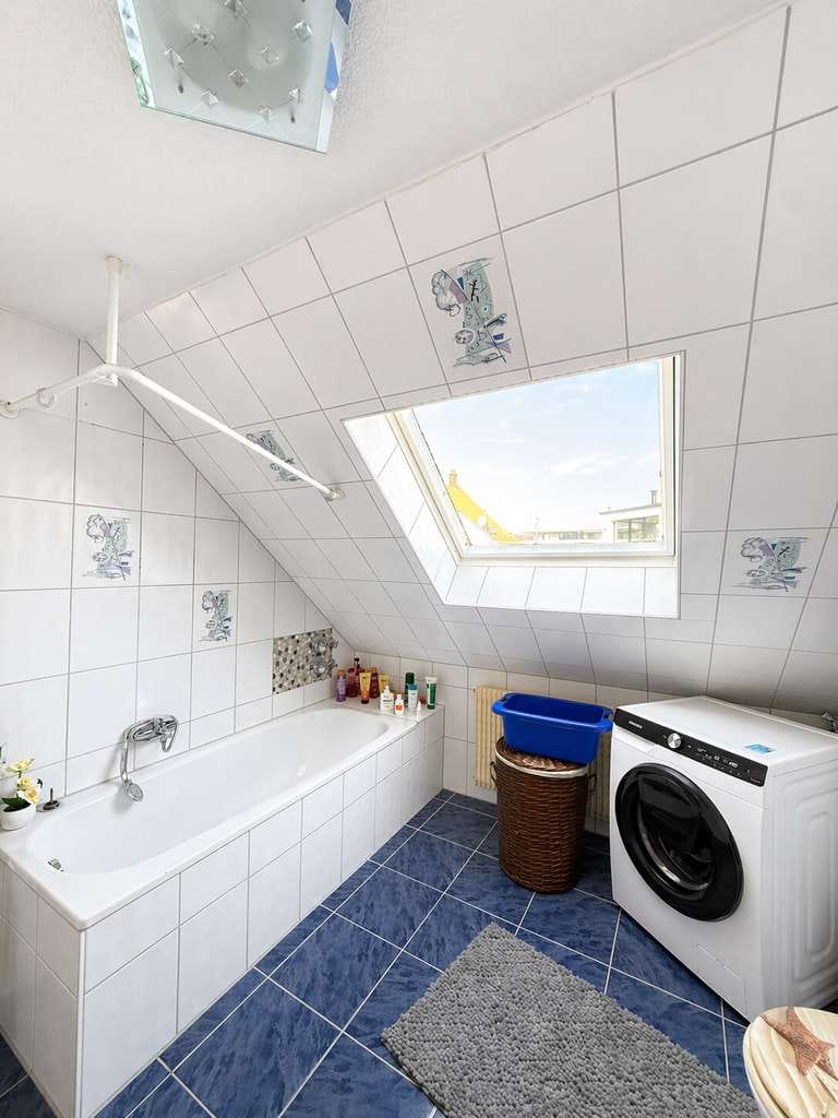 Immobilie in Bahlingen - Schöner Wohnen in Bahlingen am Kaiserstuhl
2,5 ZIMMER EIGENTUMSWOHNUNG MIT SONNENBALKON & GARAGE - Bild 5