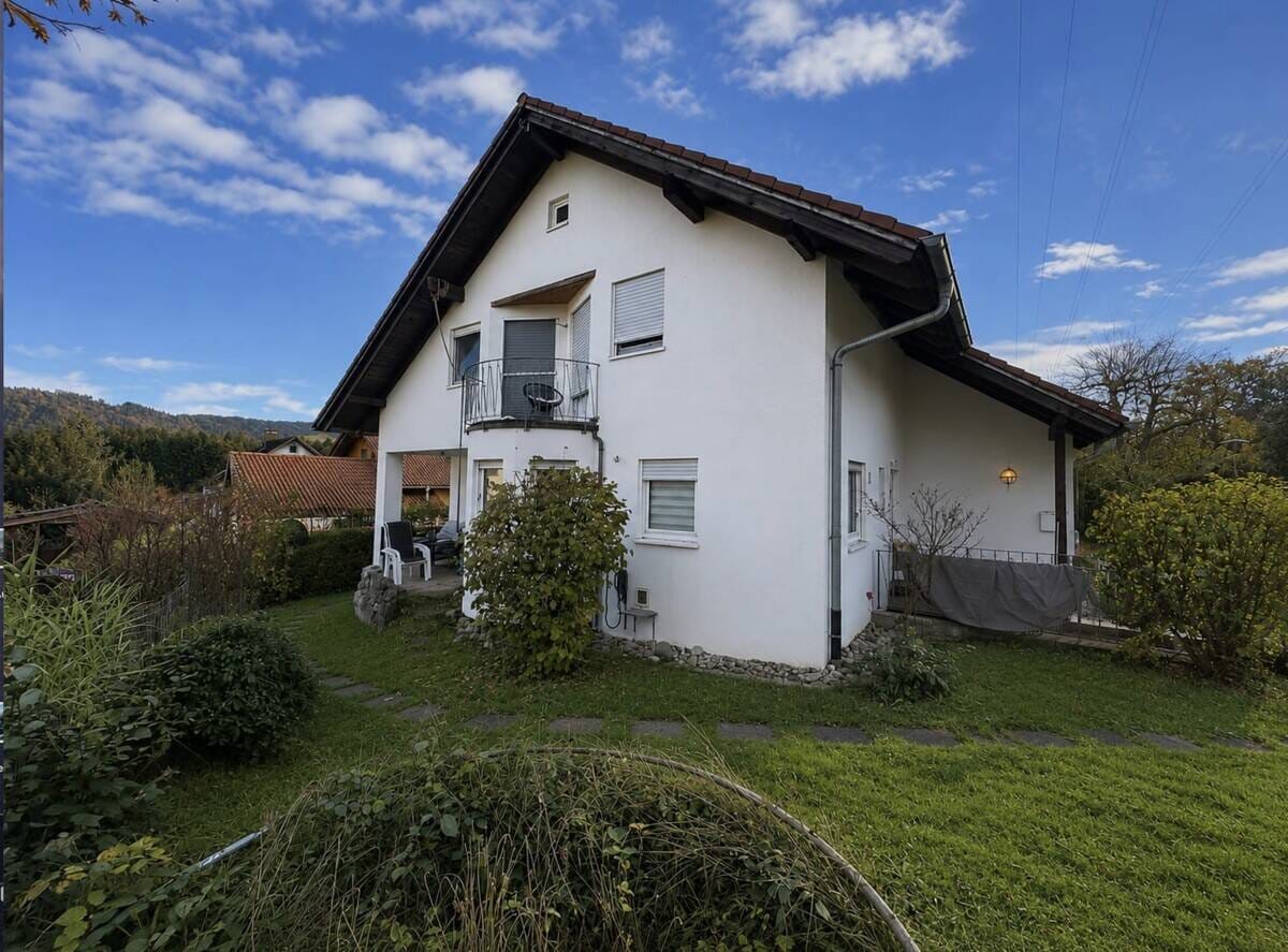 Immobilie in Sigmarszell - Idyllisch, gelegene Doppelhaushälfte mit Einliegerwohnung  in Sigmarszell - Bild 0