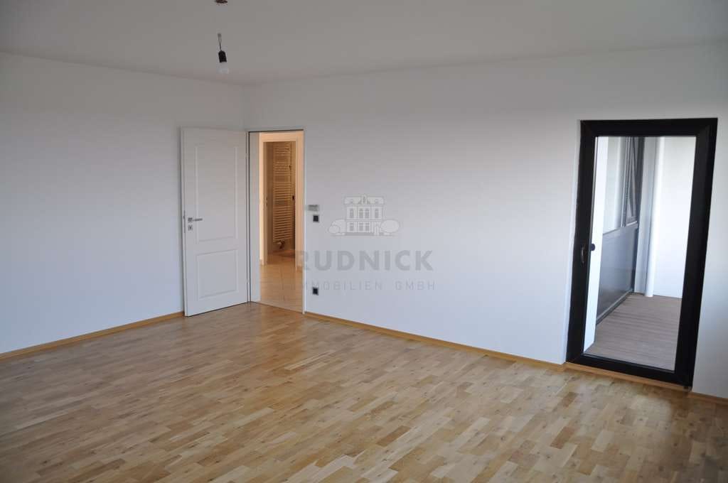 Immobilie in Neustadt am Rübenberge - RUDNICK bietet KAPITALANLAGE: Gut geschnittene Eigentumswohnung mit sonnigem Balkon - Bild 2