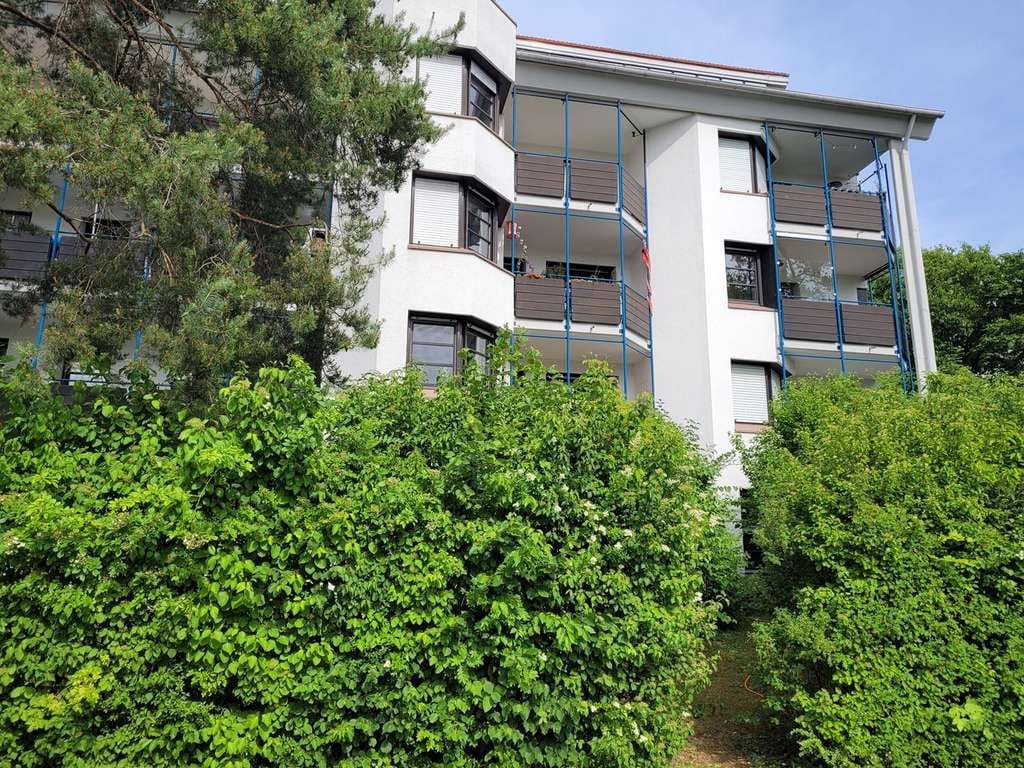 Immobilie in Taufkirchen - Gelegenheit! Schicke zwei-Zimmer-Wohnung mit Terrasse - Bild 1