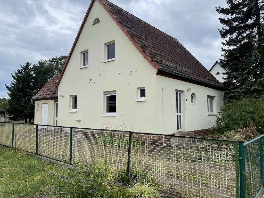 Immobilie in Schwarzheide - 🚩🚩Charmantes Einfamilienhaus mit großem Grundstück🚩🚩 - Bild 2
