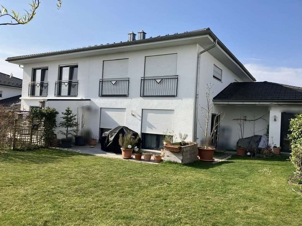 Immobilie in Fürstenzell - Hochwertige DHH Fürstenzell, Bj. 2014 – Neubau-Komfort ohne Bauzeit, provisionsfrei - Bild 0