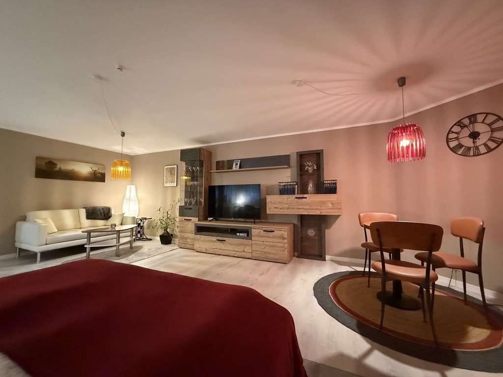 Immobilie in Gaggenau - Charmantes 1-Zimmer-Souterrain in ruhiger Lage – ideal für Kapitalanleger oder Eigennutzer - Bild 1