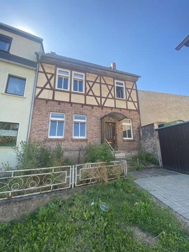 Immobilie in Nottertal-Heilinger Höhen - gemütliches Einfamilienhaus in ruhiger Lage - Bild 1