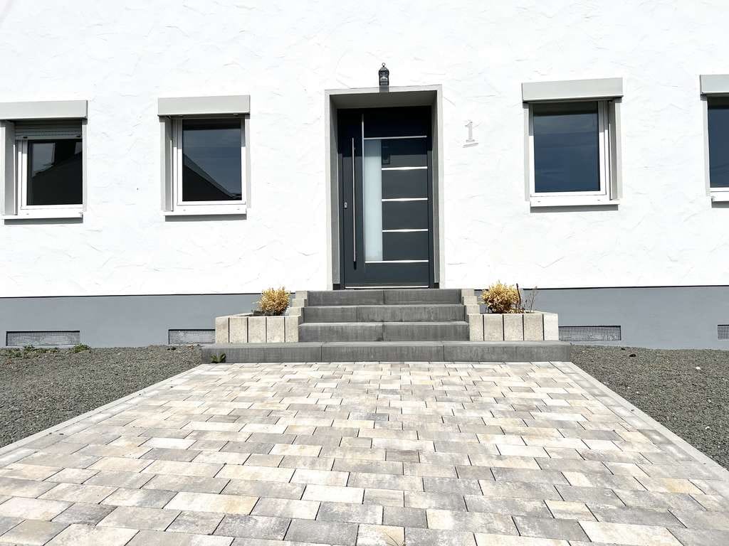 Immobilie in Oberbrombach - Modernisiertes EFH - Scheune / großes Grundstück / - Bild 3