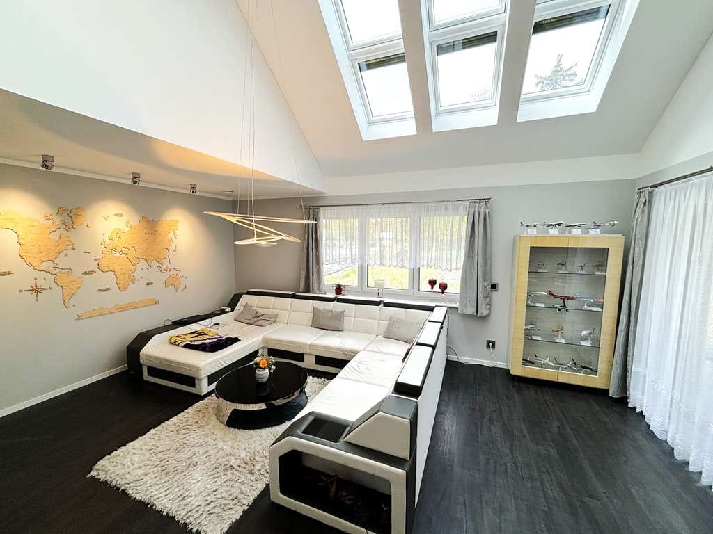 Immobilie in Trappenkamp - Hochwertiger Bungalow m. Ausbaupotential -kurzfristige Übergabe aus gesundheitlichen Gründen möglich - Bild 2