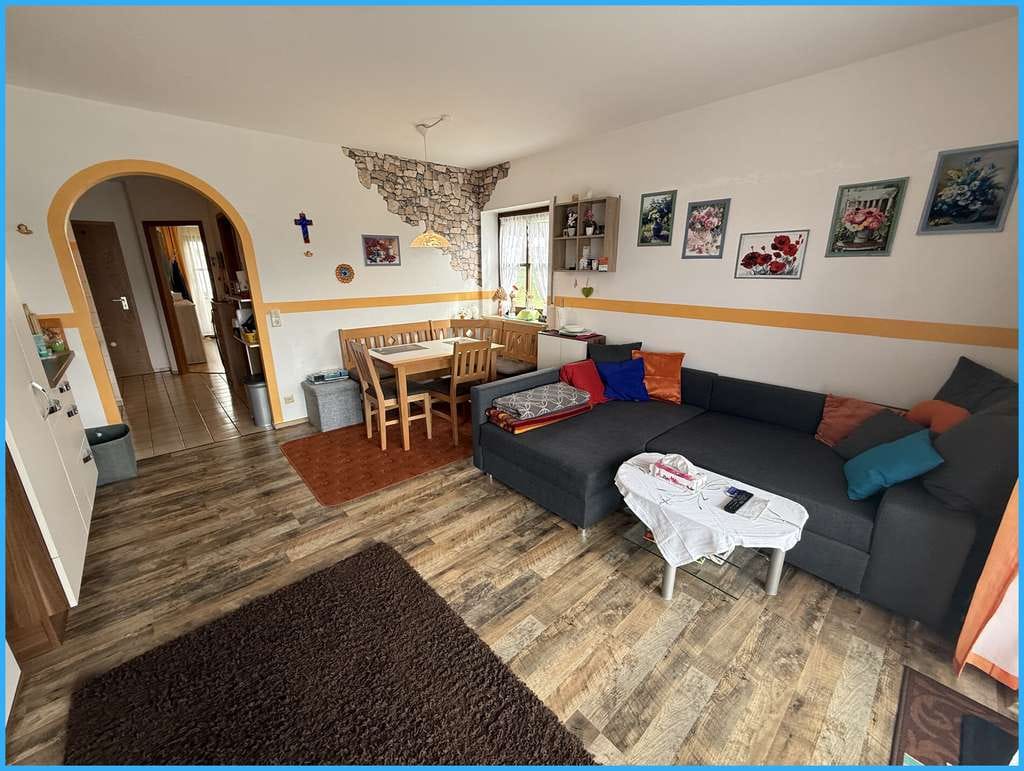 Immobilie in Bayerbach - DIPL.-Immowirt MAIER !! tolle 2-Zimmer-Wohnung - durchdacht aufgeteilt mit Terrasse und Balkon !! - Bild 2