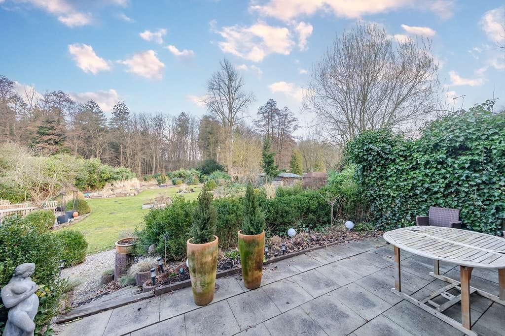 Immobilie in Börnsen - Neu-Börnsen - Idyllisches Einfamilienhaus auf parkähnlichem Grundstück und Waldrandlage - Bild 4