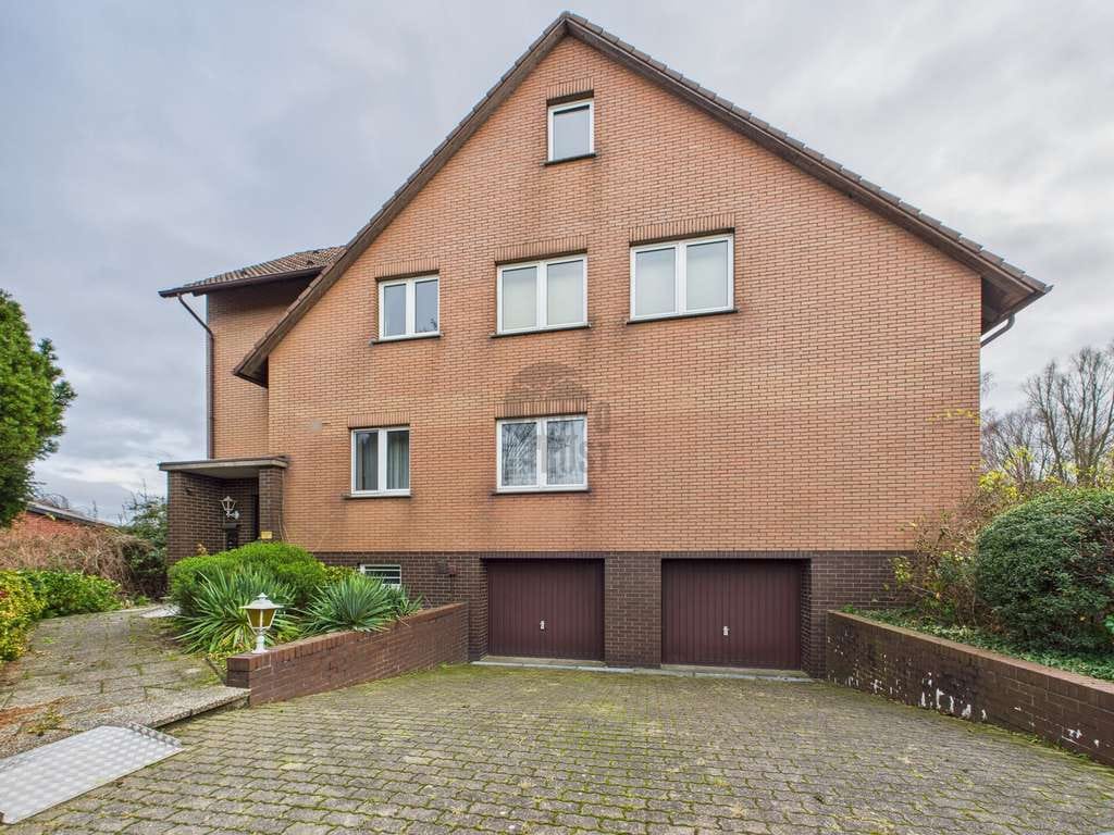 Immobilie in Nienstädt - Ihr neues Zuhause im Grünen: Zweifamilienhaus mit Gartenidylle - Bild 1