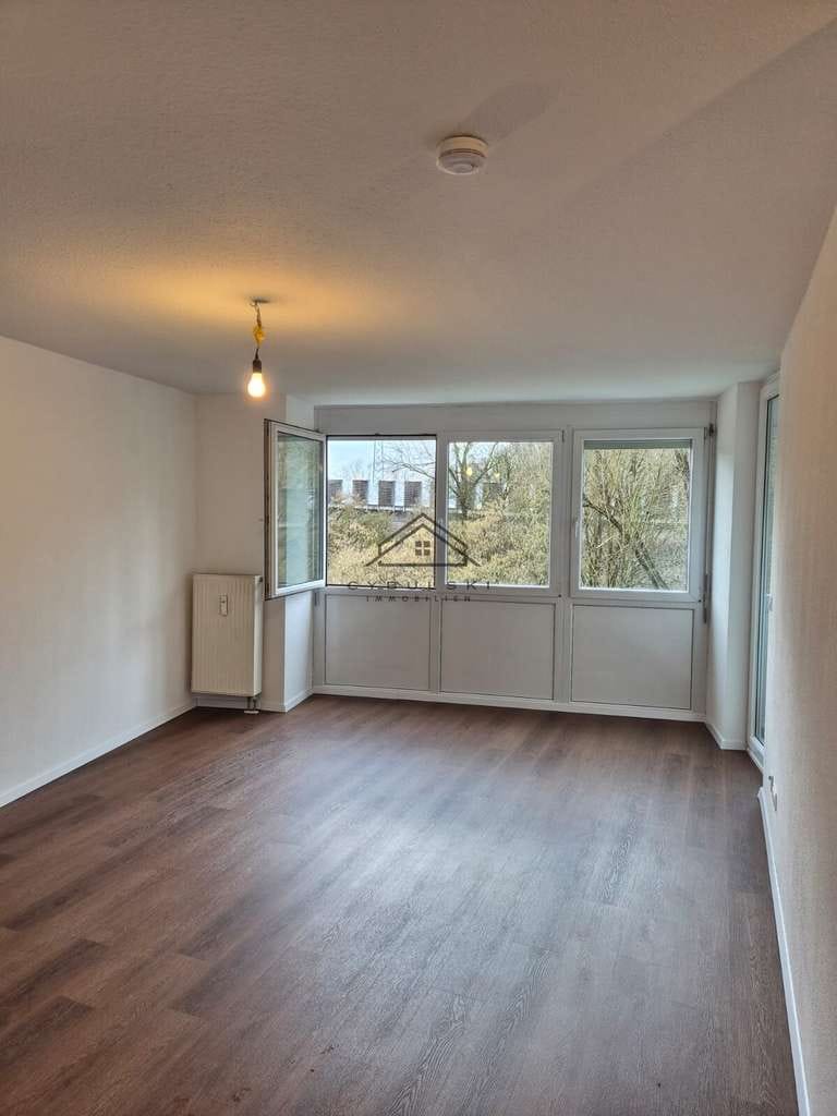 Immobilie in Plochingen - Moderne 2-Zimmer-Wohnung mit Wintergarten in Plochingen - Bild 1