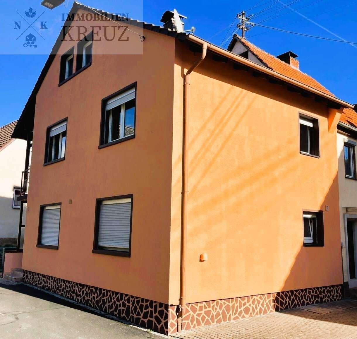 Immobilie in Tauberbischofsheim - Gepflegtes Einfamilienhaus in Dittwar mit Wohlfühlcharakter - Bild 0