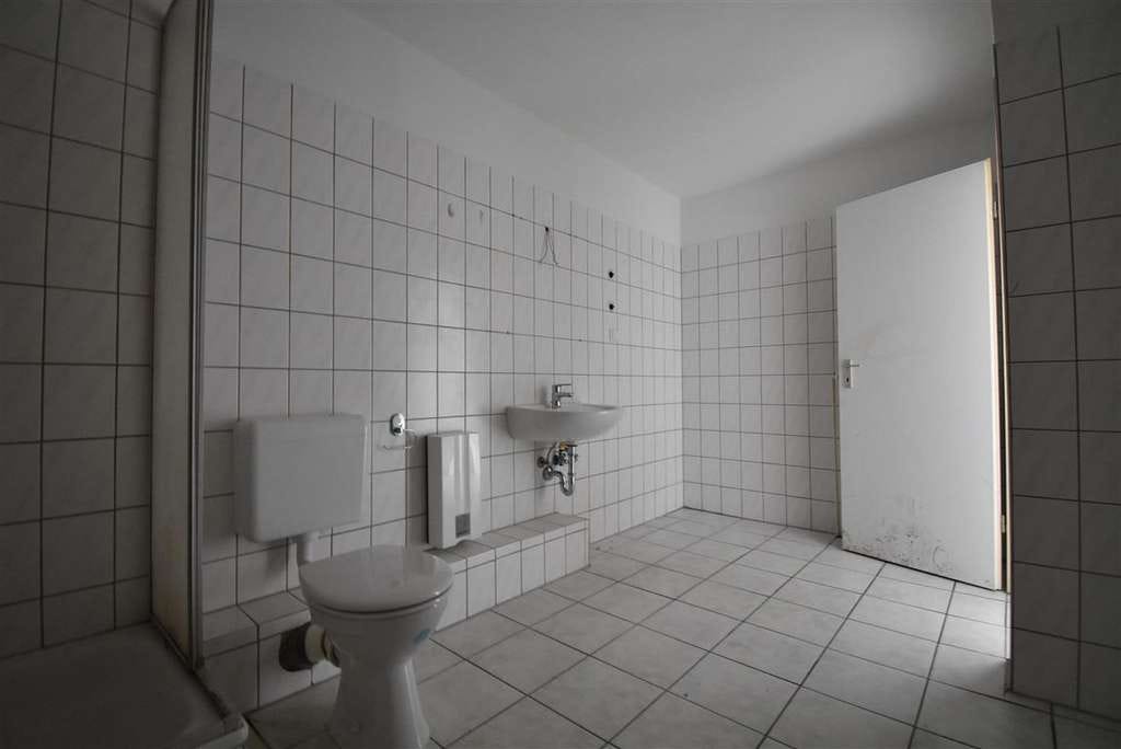 Immobilie in Voerde (Niederrhein) - Provisionsfrei! Geräumiges Apartment in Voerde zu verkaufen - Bild 3