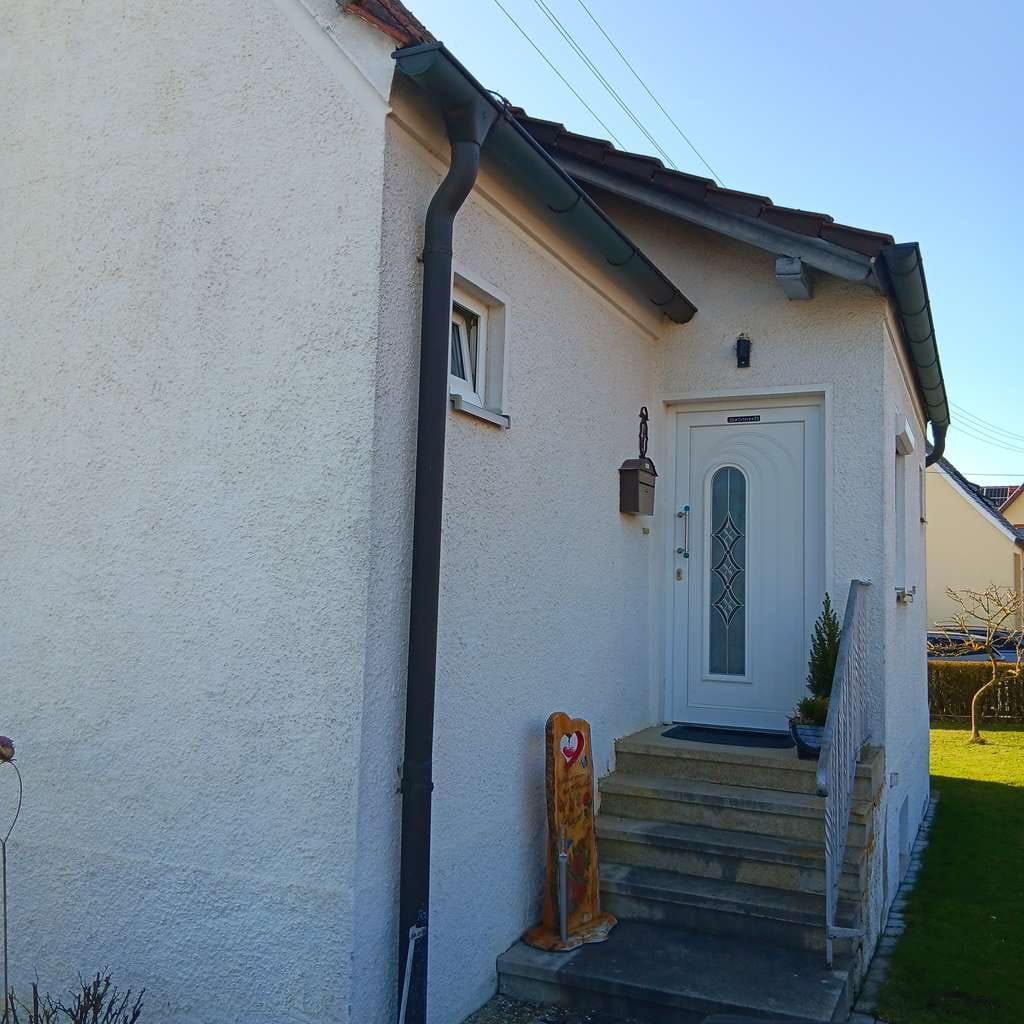 Immobilie in Wallerstein - Ein Platz zum Ankommen – Einfamilienhaus mit Wohlfühlgarten in Wallerstein - Bild 4