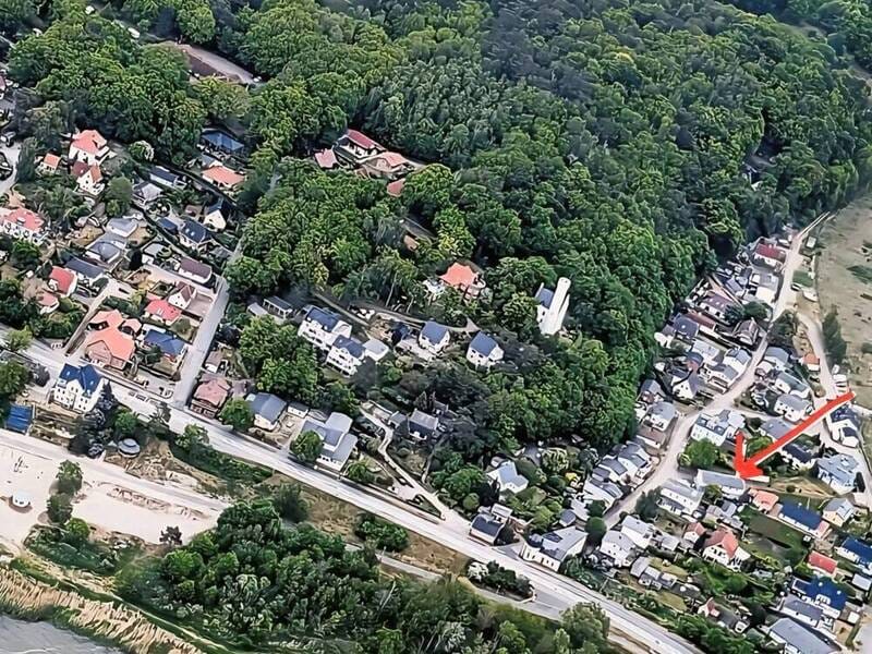 Immobilie in Bergen auf Rügen - Provisionsfrei ! Familientraum an Rügens Boddenküste: Ihr neues Zuhause mit Platz für Generationen! - Bild 0