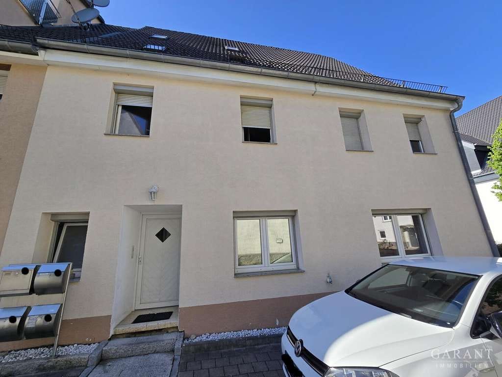 Immobilie in Bondorf - Mehrfamilienhaus als solide Kapitalanlage - 3 Wohneinheiten in gefragter Lage und top Rendite - Bild 0
